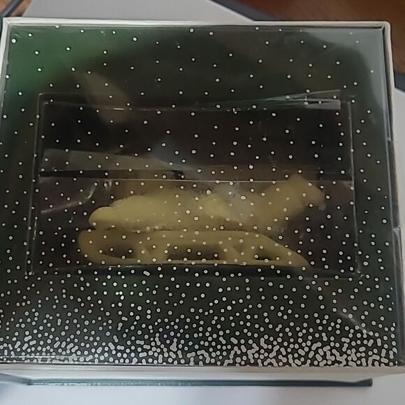 Snowbabies "HOLD ON TIGHT" Figurine - Picture 7 of 7